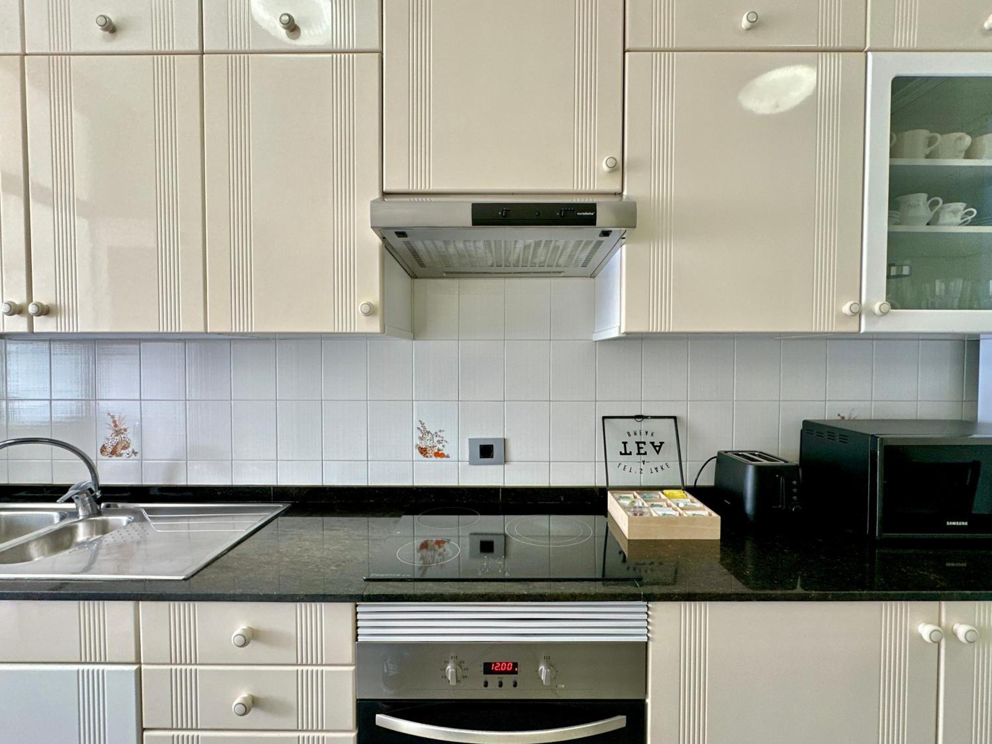 Hostiguest Coliving Leon Y Castillo Las Palmas Buitenkant foto
