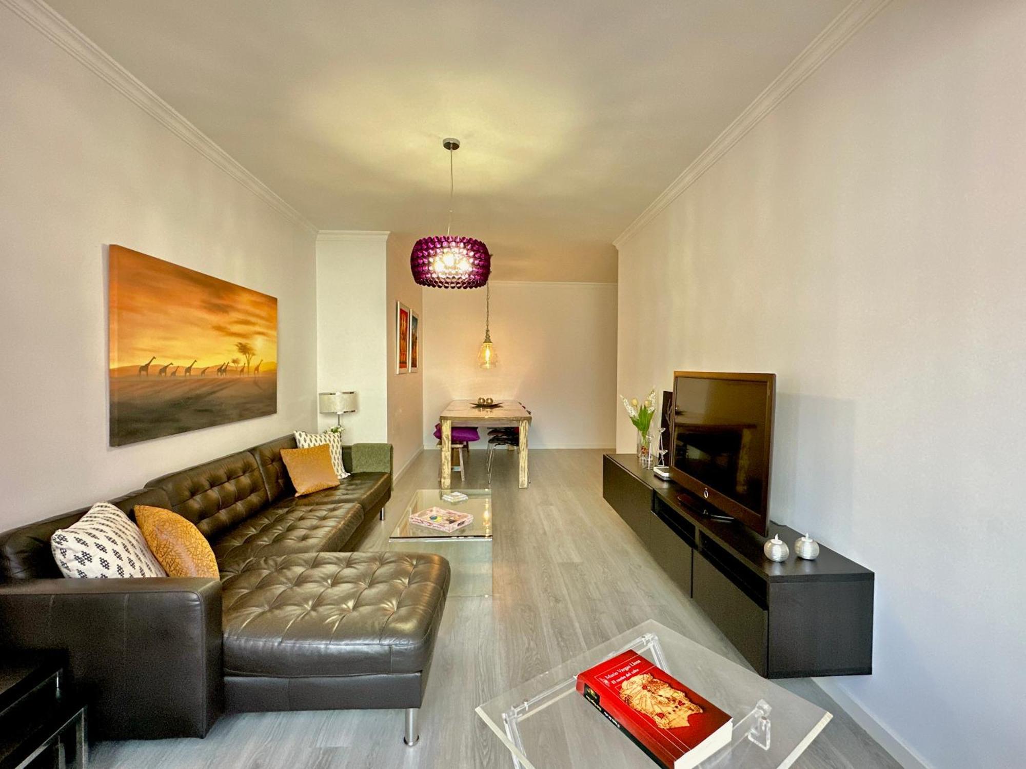 Hostiguest Coliving Leon Y Castillo Las Palmas Buitenkant foto