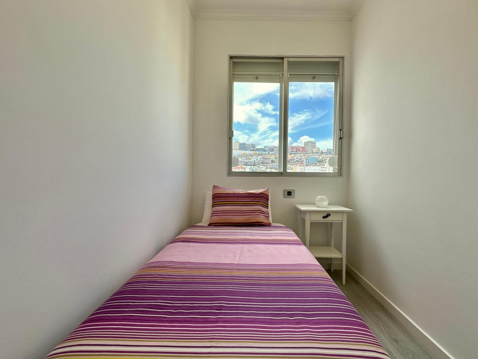 Hostiguest Coliving Leon Y Castillo Las Palmas Buitenkant foto
